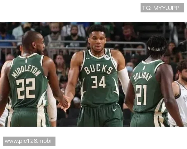 ESPN:雄鹿仍在市场上积极寻找潜在的阵容补强机会 ESPN:雄鹿仍在市场上积极寻找潜在的阵容补强机会