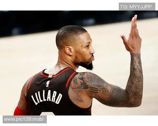 利拉德谈养伤期间夺三分大赛冠军:意义重大 让我重回竞争行列 利拉德谈养伤期间夺三分大赛冠军:意义重大 让我重回竞争行列