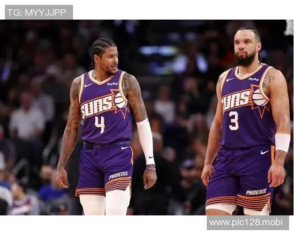 明日太阳战马刺:布克、杰伦·格林均复出,狄龙禁赛缺席 明日太阳战马刺:布克、杰伦·格林均复出,狄龙禁赛缺席